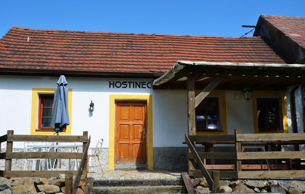 Ferienwohnung Blazkuv Statek Malsice Exterior foto