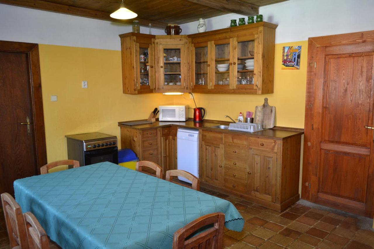Ferienwohnung Blazkuv Statek Malsice Exterior foto